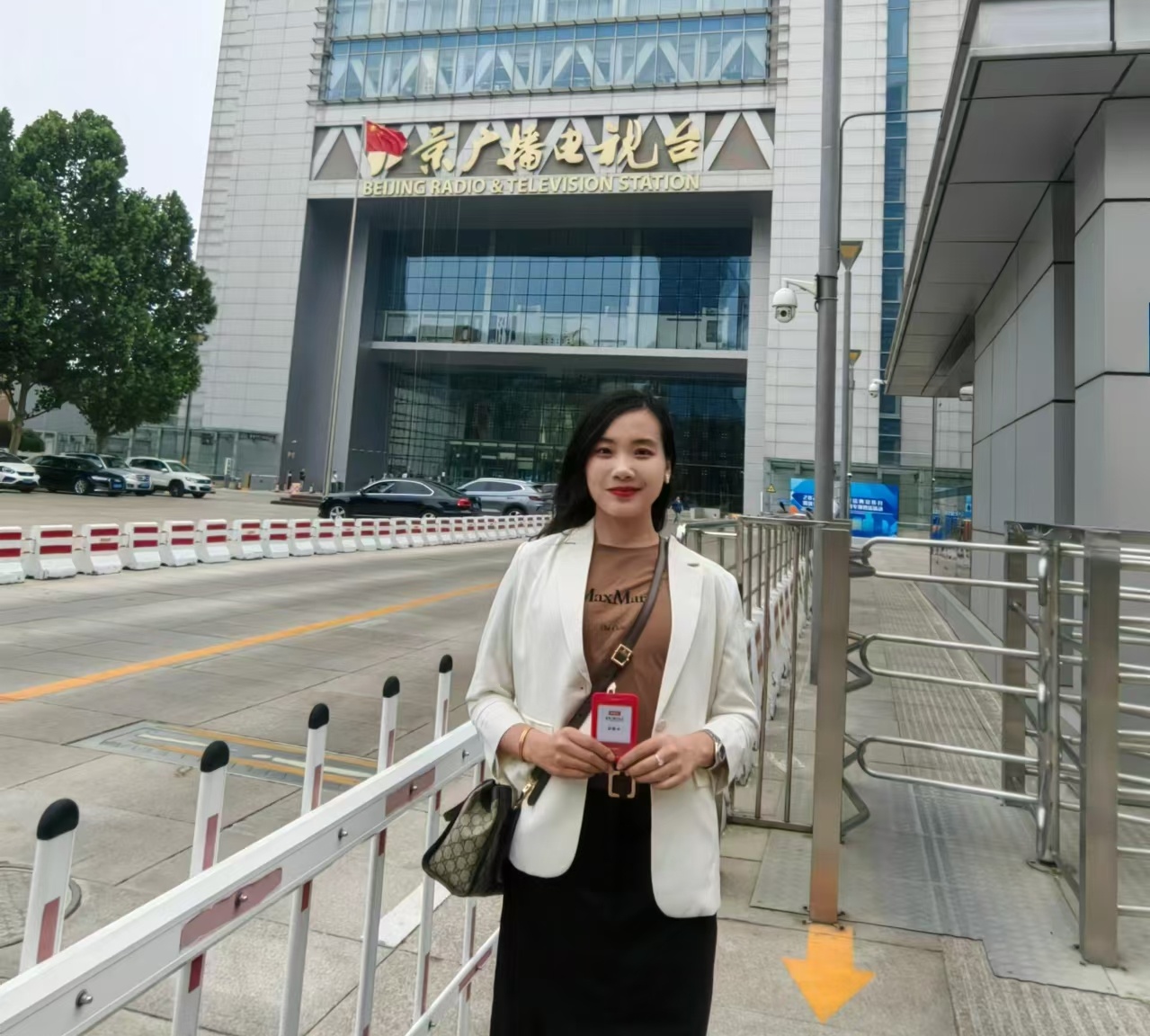 《法治中国60分》携手浩云律所深度剖析劳动案例，共促企业制度人性化与合法性平衡